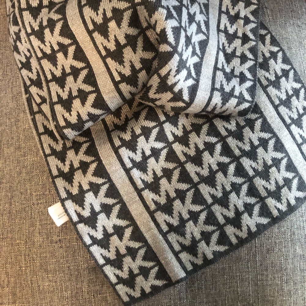 Michael Kors Monogram Black and Gray Scarf